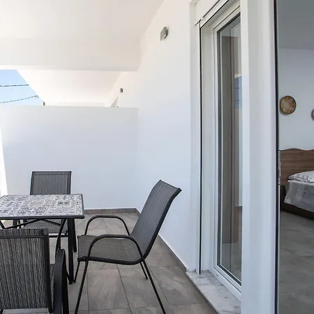 Harmony Φαληράκι